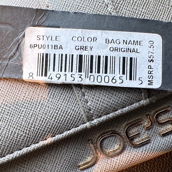 Joe’s NEW Gray Vegan Leather Wallet - Picture 3 of 9